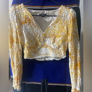 Cropped Express women’s top